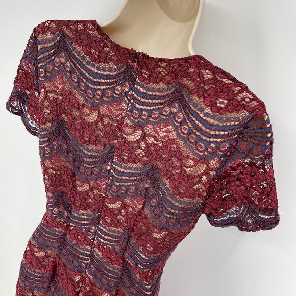 Soprano A-Line Lace Overlay Dress Sz 0 Burgundy Navy Scallop Hem Short Sleeve - Picture 7 of 11